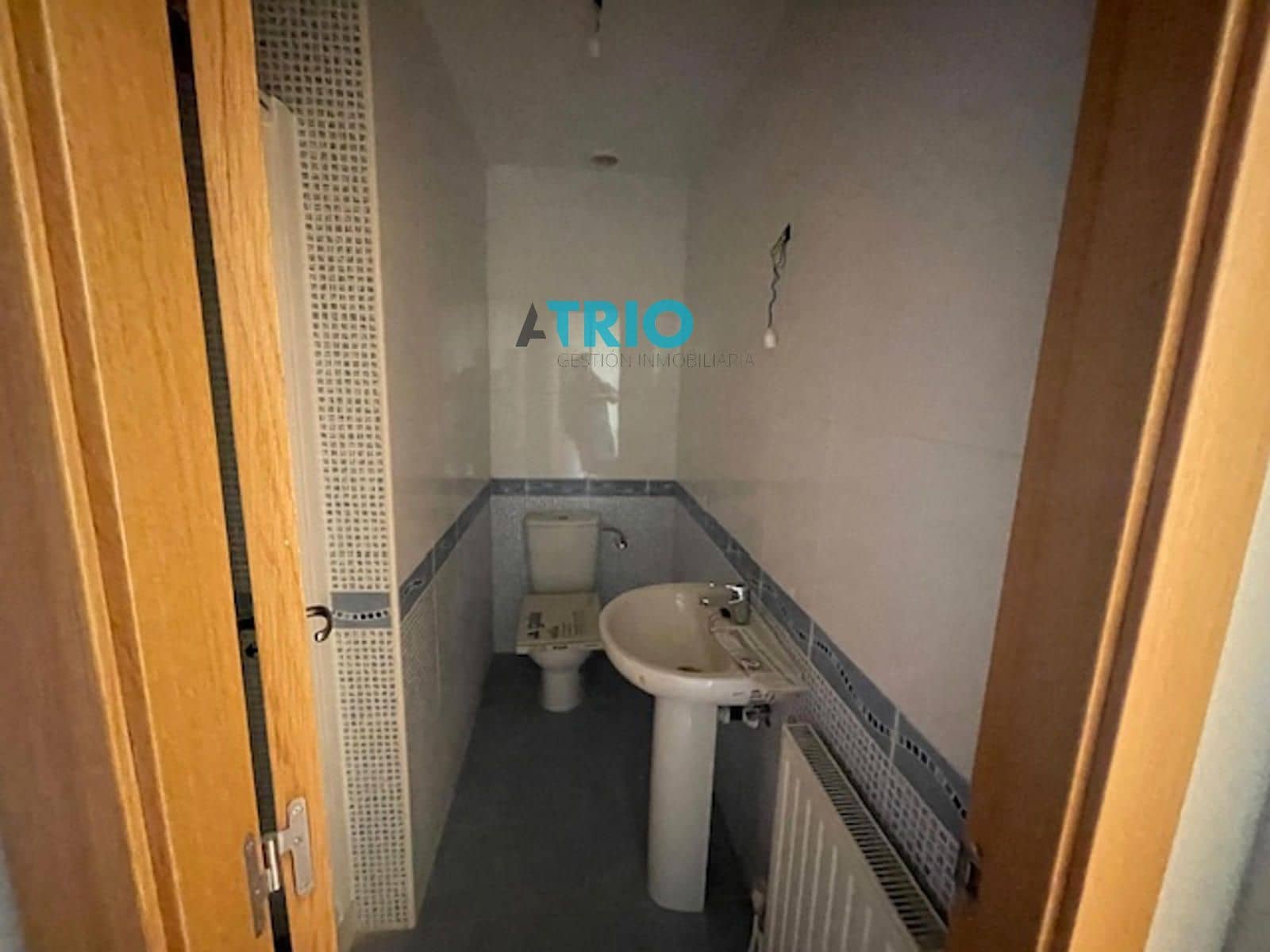 5 sypialnia Dom na sprzedaż w Miasto Burgos z garażem - 199 000 € (Ref: 8774111)