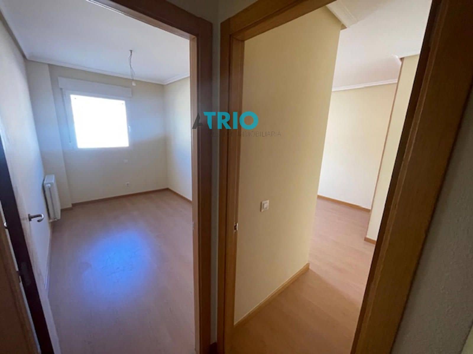 5 sypialnia Dom na sprzedaż w Miasto Burgos z garażem - 199 000 € (Ref: 8774111)