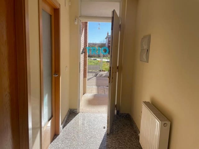 5 Zimmer Haus zu verkaufen in Burgos Stadt mit Garage - 199.000 € (Ref: 8774111)