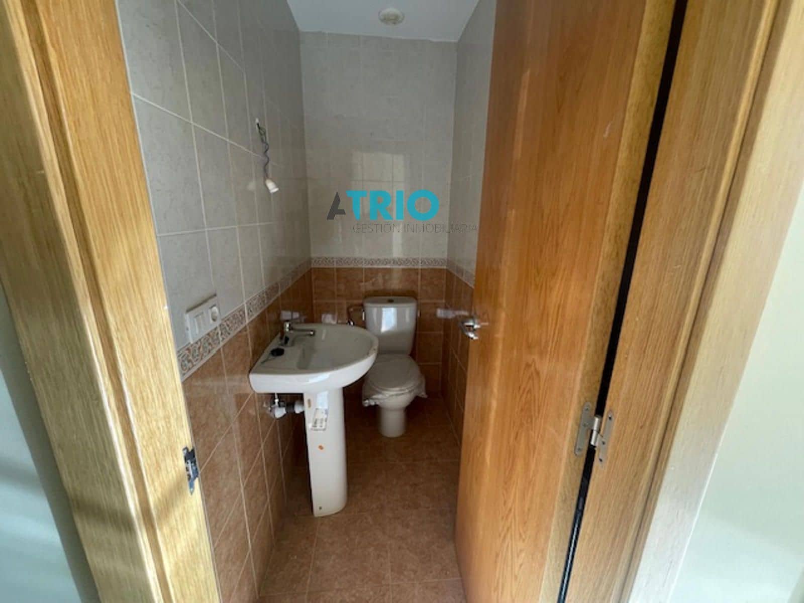 5 sypialnia Dom na sprzedaż w Miasto Burgos z garażem - 199 000 € (Ref: 8774111)