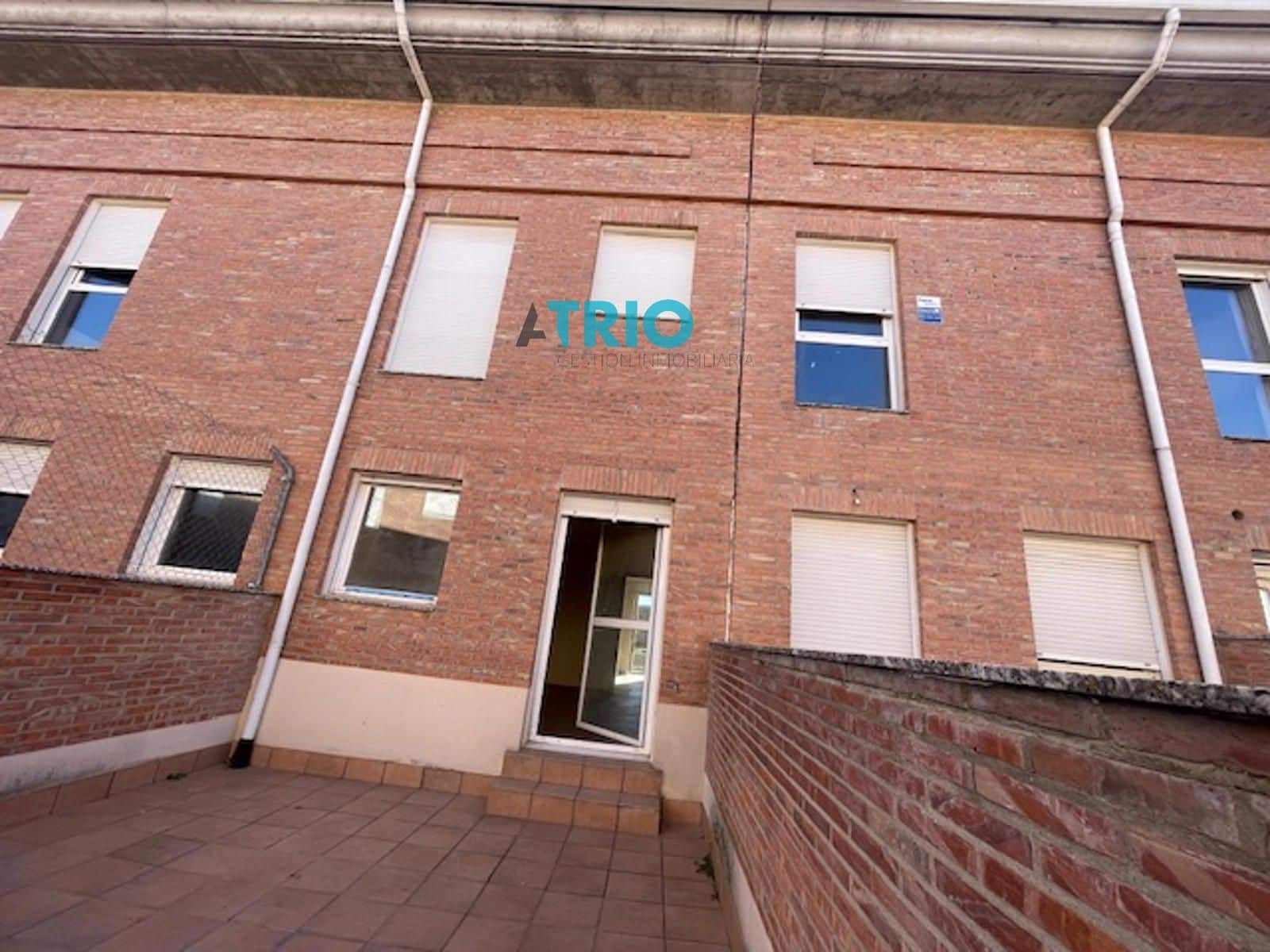 5 sypialnia Dom na sprzedaż w Miasto Burgos z garażem - 199 000 € (Ref: 8774111)