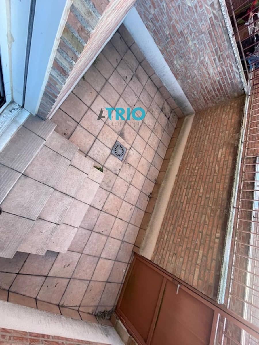 4 sypialnia Dom na sprzedaż w Miasto Burgos z garażem - 179 000 € (Ref: 8774112)