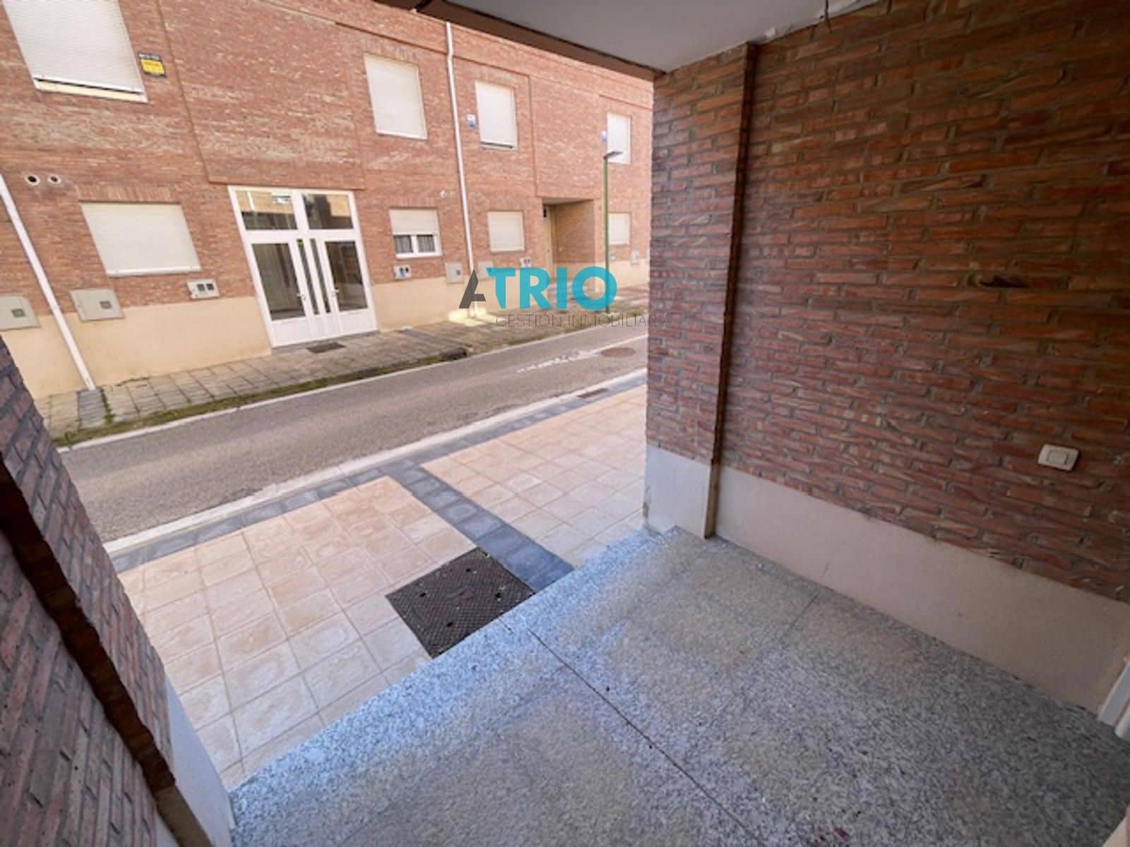 4 sypialnia Dom na sprzedaż w Miasto Burgos z garażem - 179 000 € (Ref: 8774112)