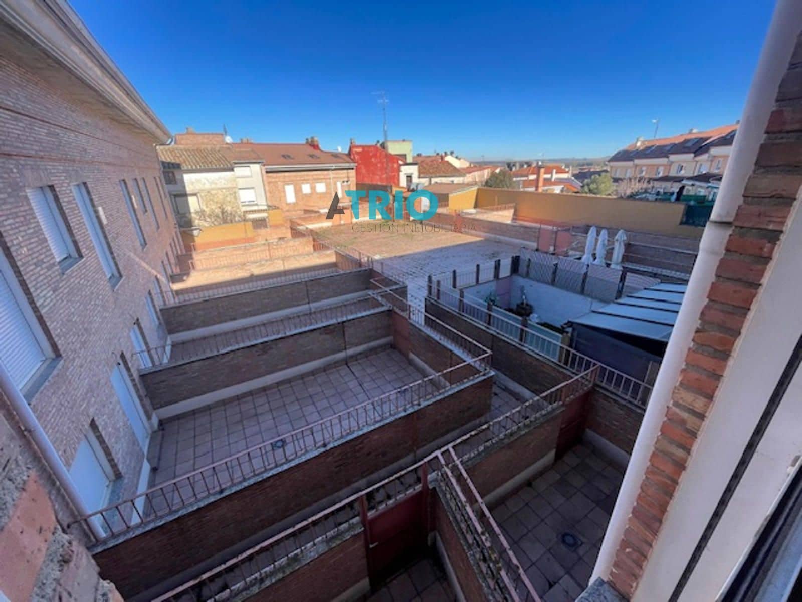 4 sypialnia Dom na sprzedaż w Miasto Burgos z garażem - 179 000 € (Ref: 8774112)