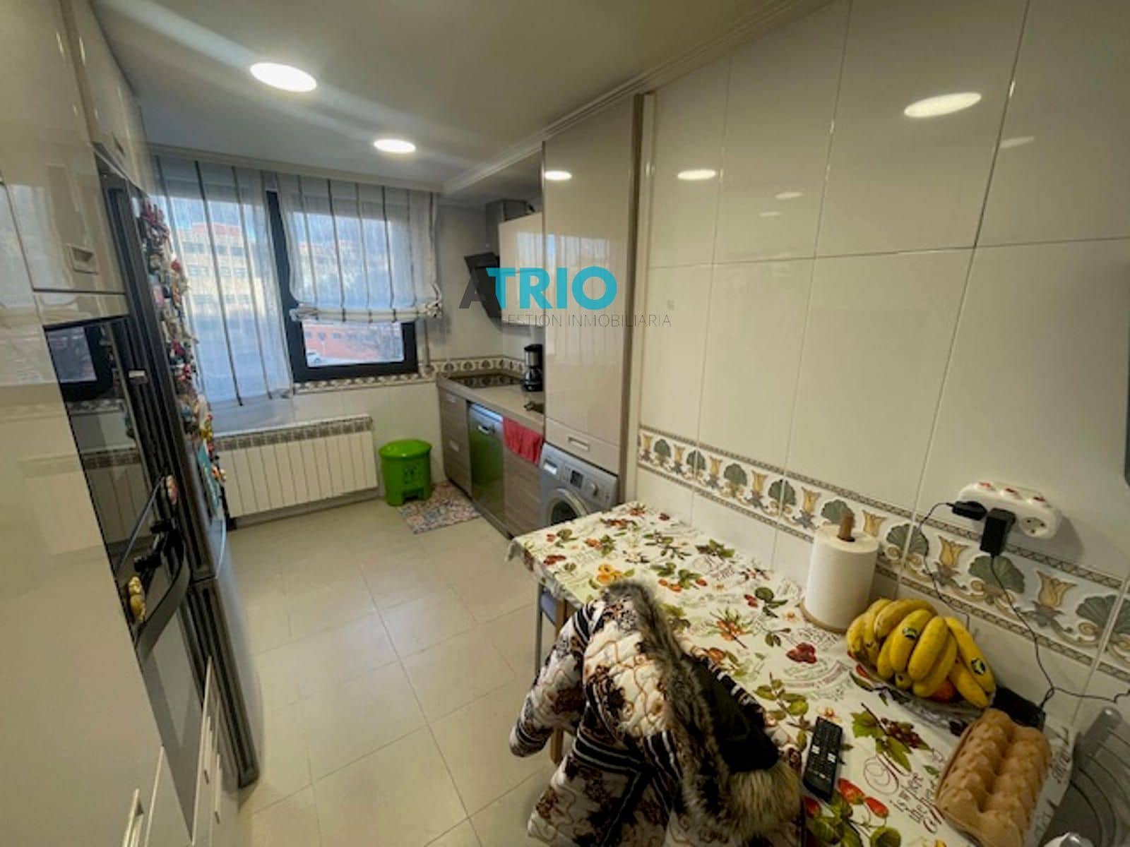 4 soveværelse Lejlighed til salg i Burgos by med garage - € 270.000 (Ref: 8835146)