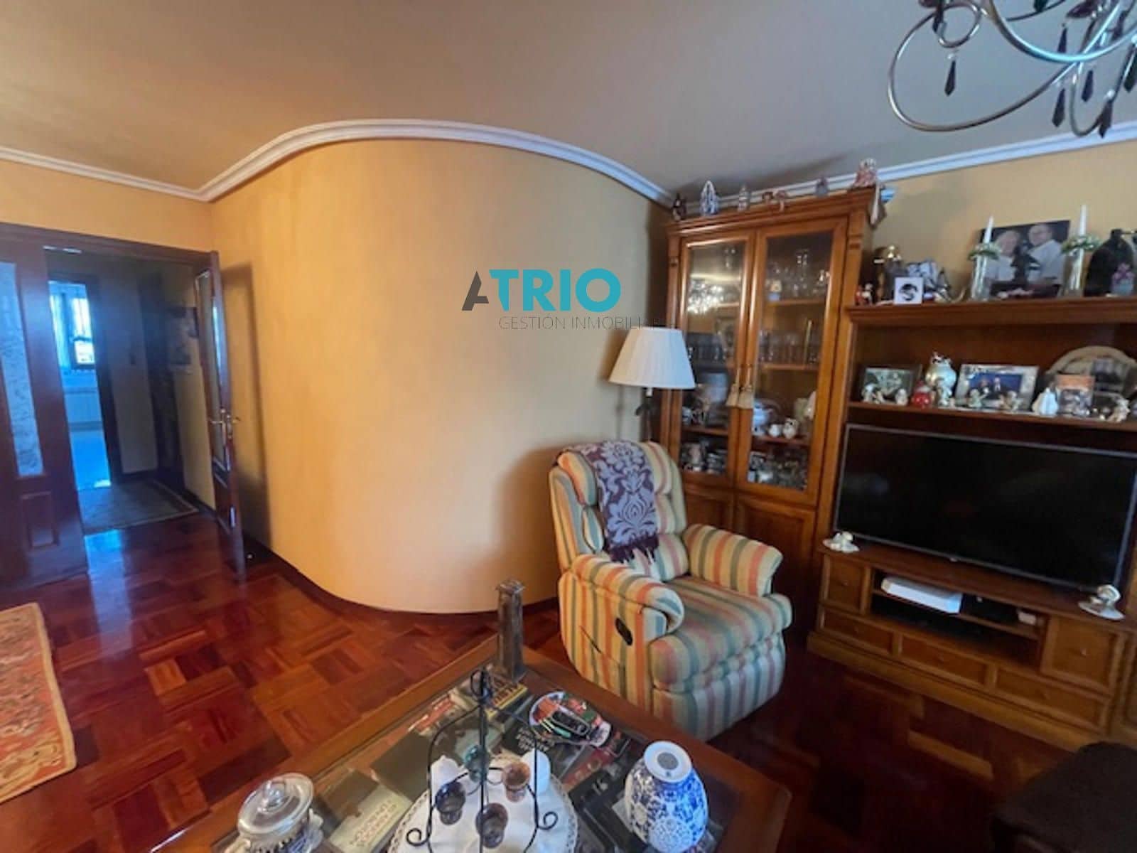 4 soveværelse Lejlighed til salg i Burgos by med garage - € 270.000 (Ref: 8835146)