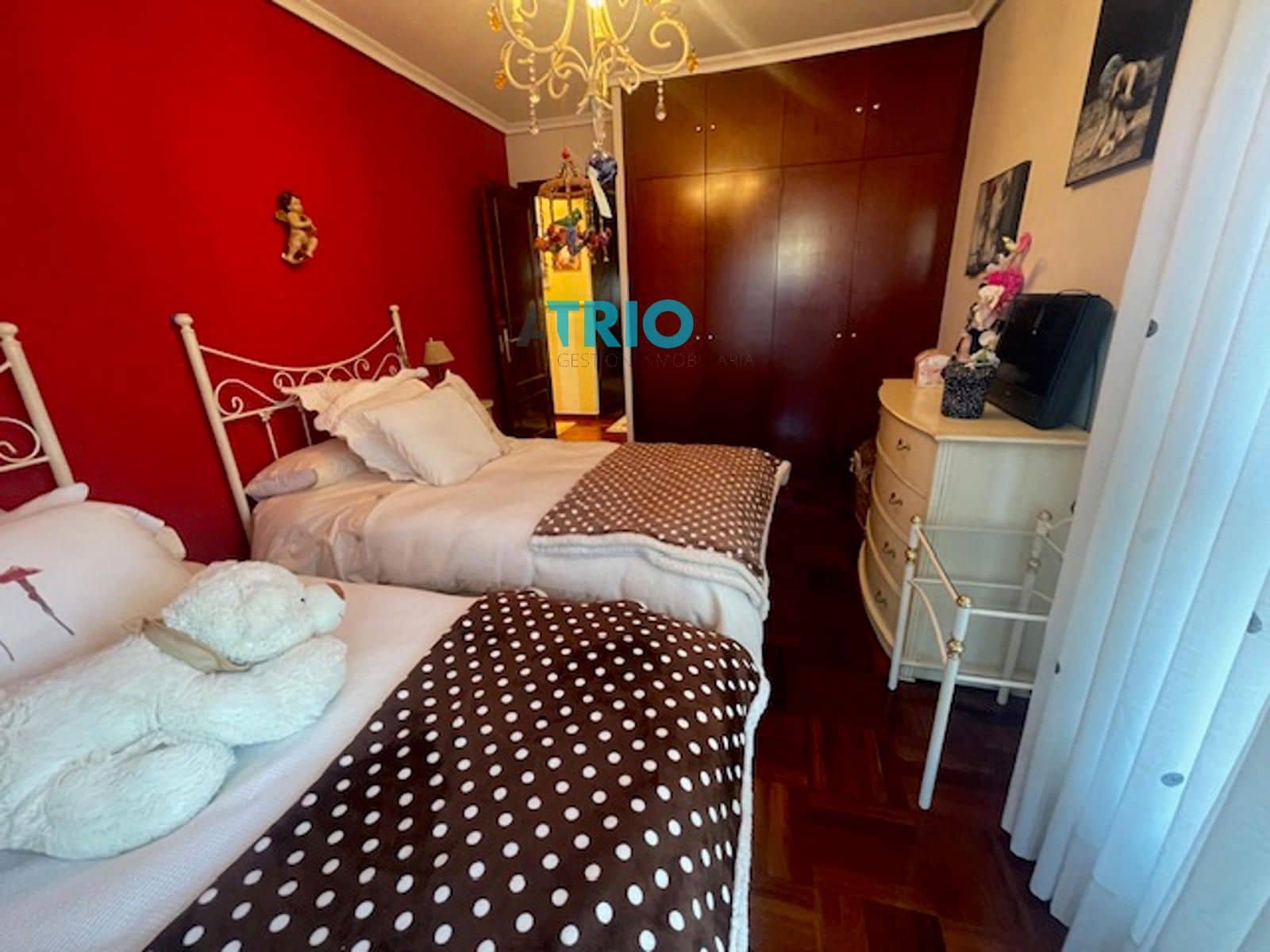 4 soveværelse Lejlighed til salg i Burgos by med garage - € 270.000 (Ref: 8835146)