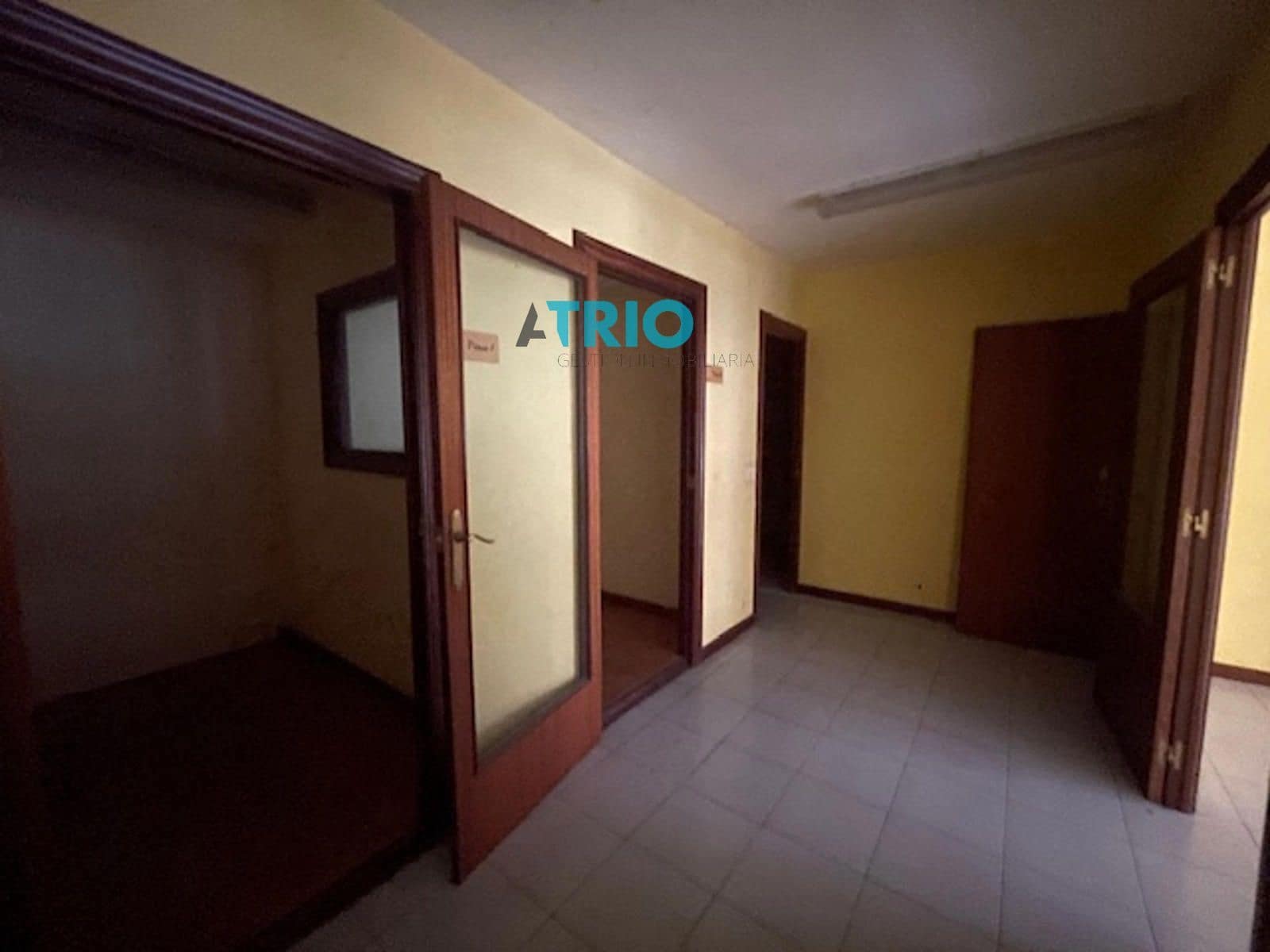 Kontor til leje i Burgos by - € 490 (Ref: 8835892)