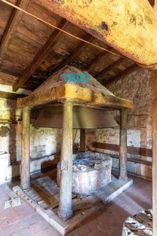 6 slaapkamer Villa te koop in Palenzuela met zwembad garage - € 320.000 (Ref: 8835893)