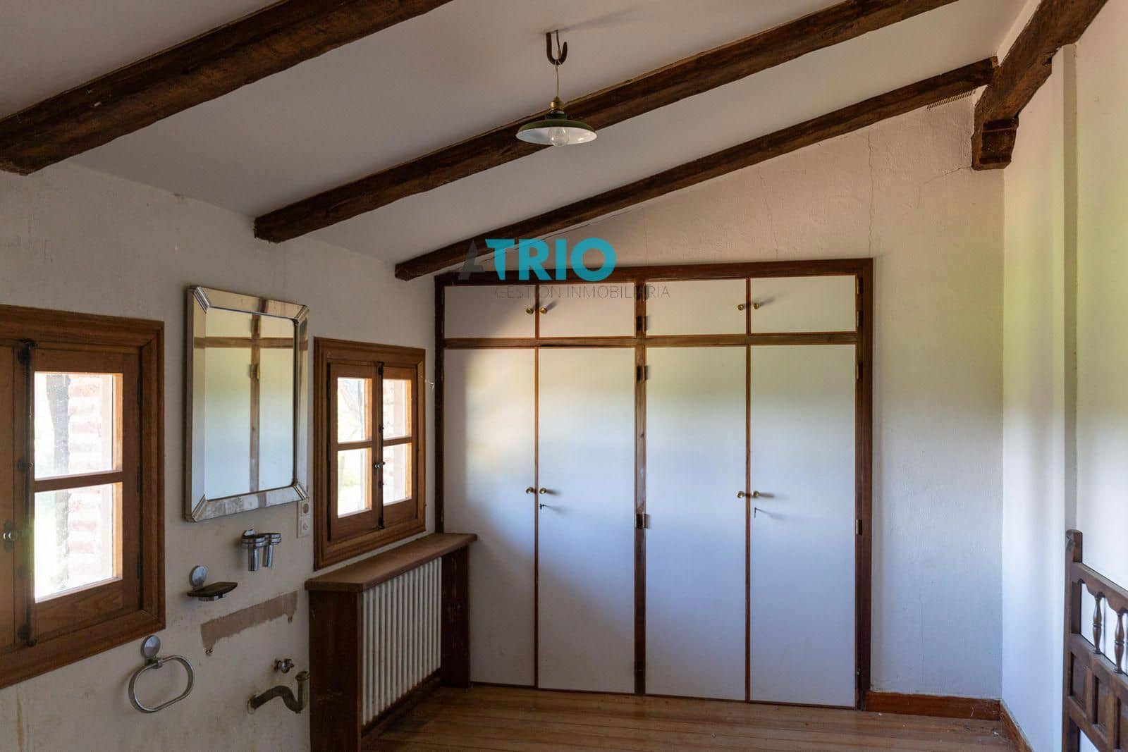 6 soveværelse Villa til salg i Palenzuela med swimmingpool garage - € 320.000 (Ref: 8835893)