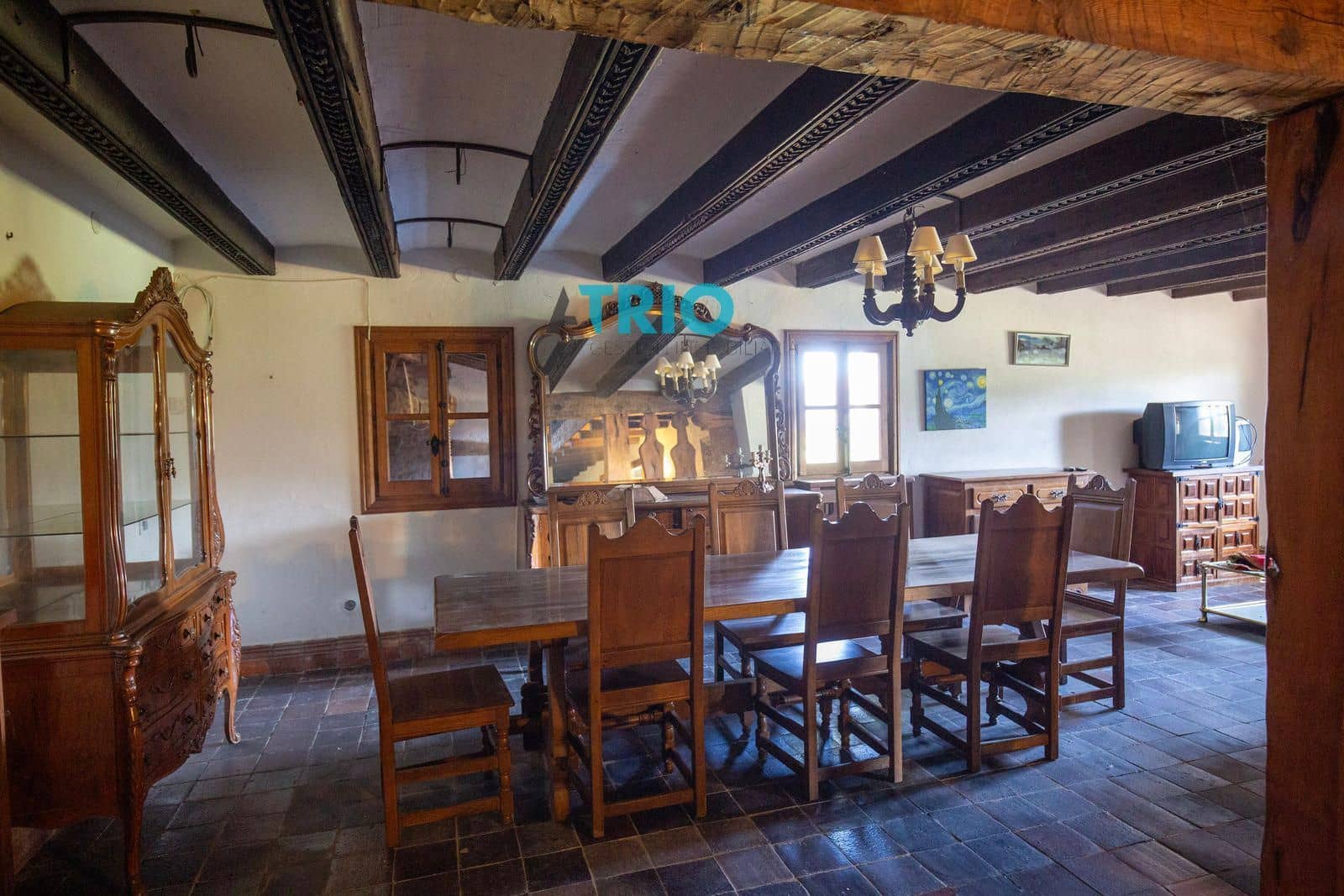 6 soveværelse Villa til salg i Palenzuela med swimmingpool garage - € 320.000 (Ref: 8835893)