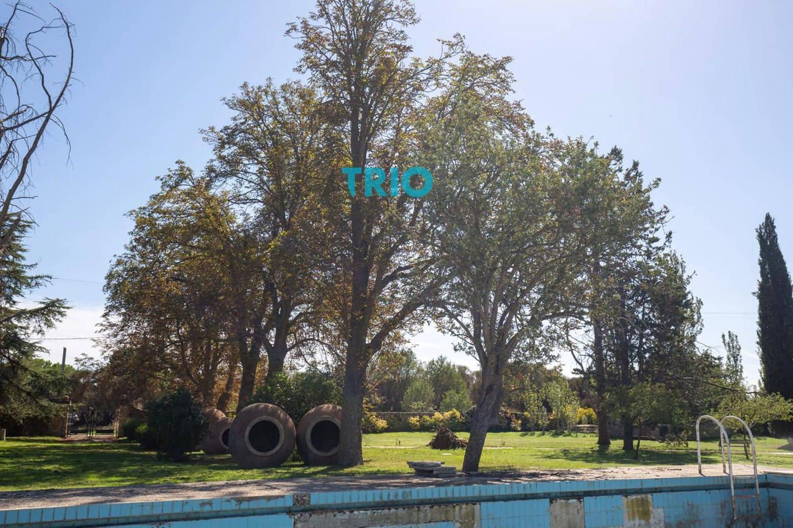 6 soveværelse Villa til salg i Palenzuela med swimmingpool garage - € 320.000 (Ref: 8835893)