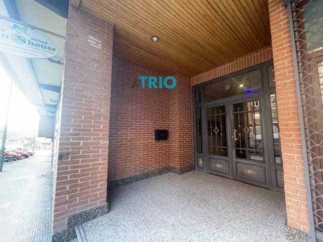 4 Zimmer Wohnung zu verkaufen in Burgos Stadt mit Garage - 199.900 € (Ref: 8838164)