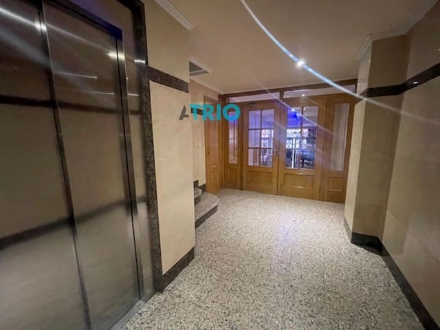 4 Zimmer Wohnung zu verkaufen in Burgos Stadt mit Garage - 199.900 € (Ref: 8838164)