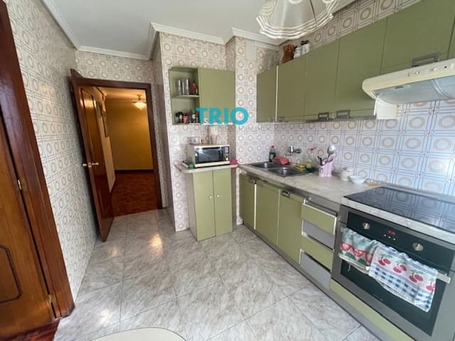 4 Zimmer Wohnung zu verkaufen in Burgos Stadt mit Garage - 199.900 € (Ref: 8838164)