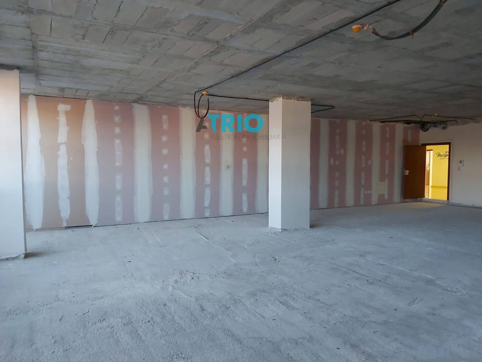 Kontor til salgs i Palma de Mallorca - € 158 000 (Ref: 8912250)