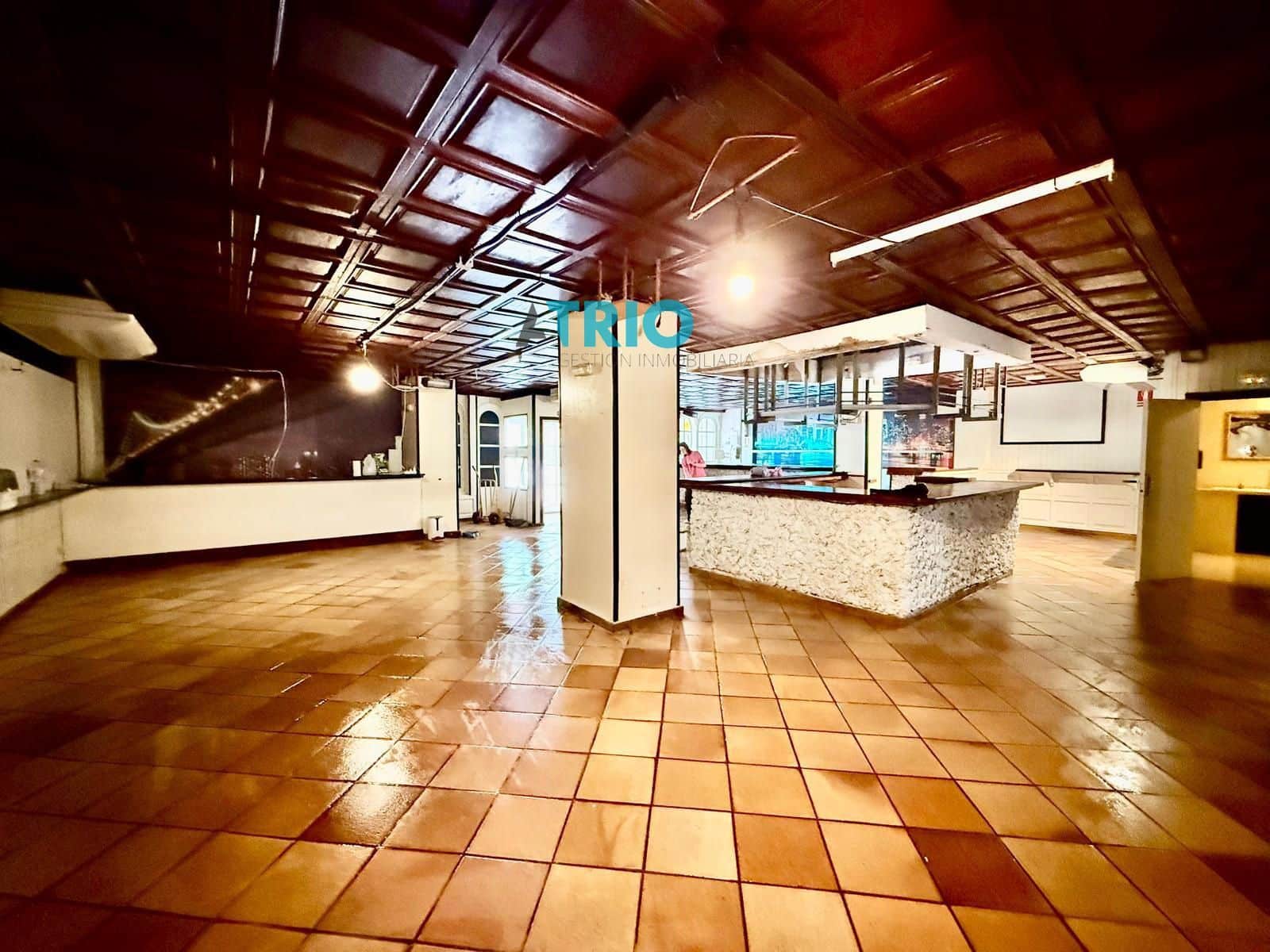 Erhverv til salg i Alcudia - € 255.000 (Ref: 8989694)