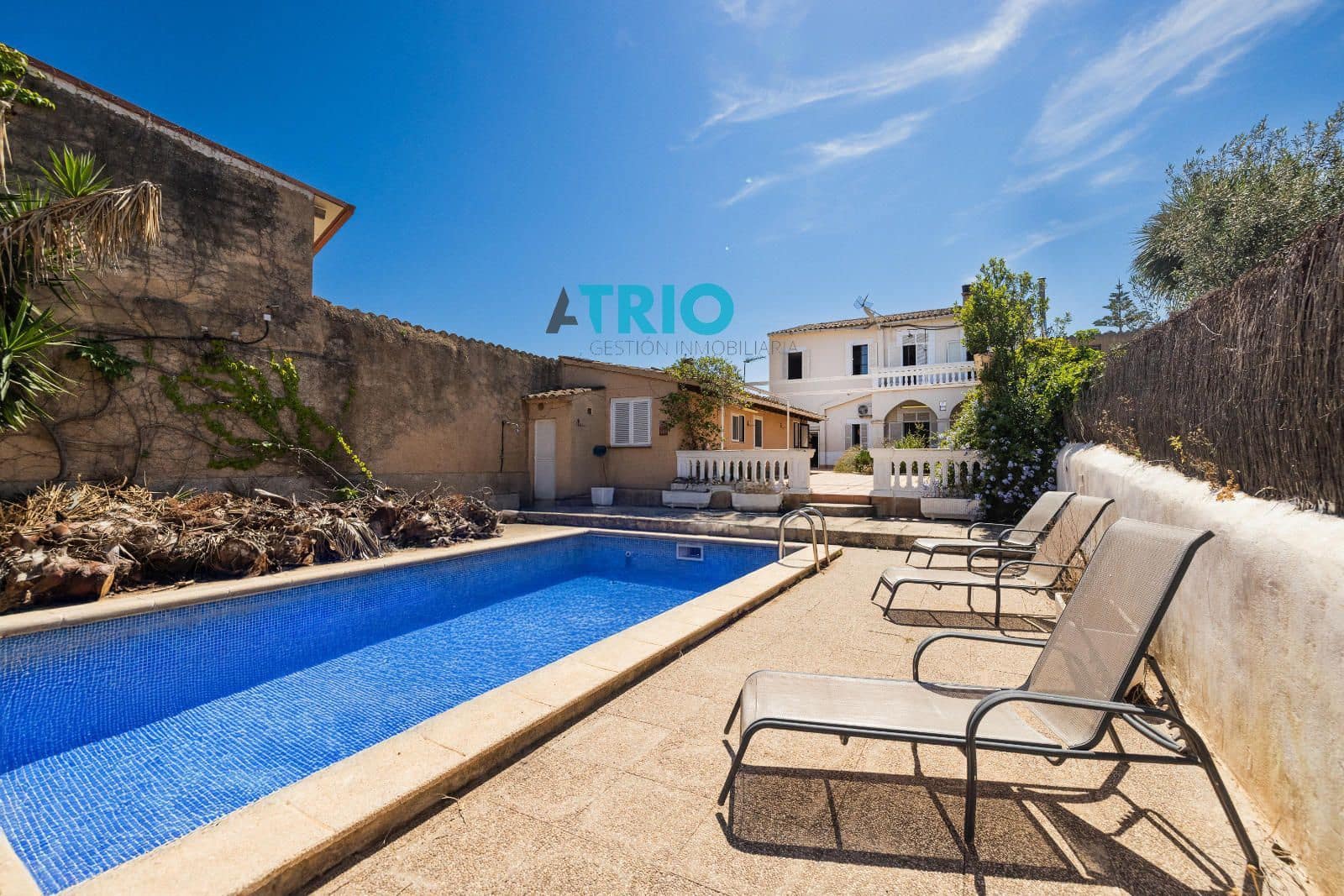 6 soverom Villa til salgs i Palma de Mallorca med svømmebasseng - € 850 000 (Ref: 9022654)