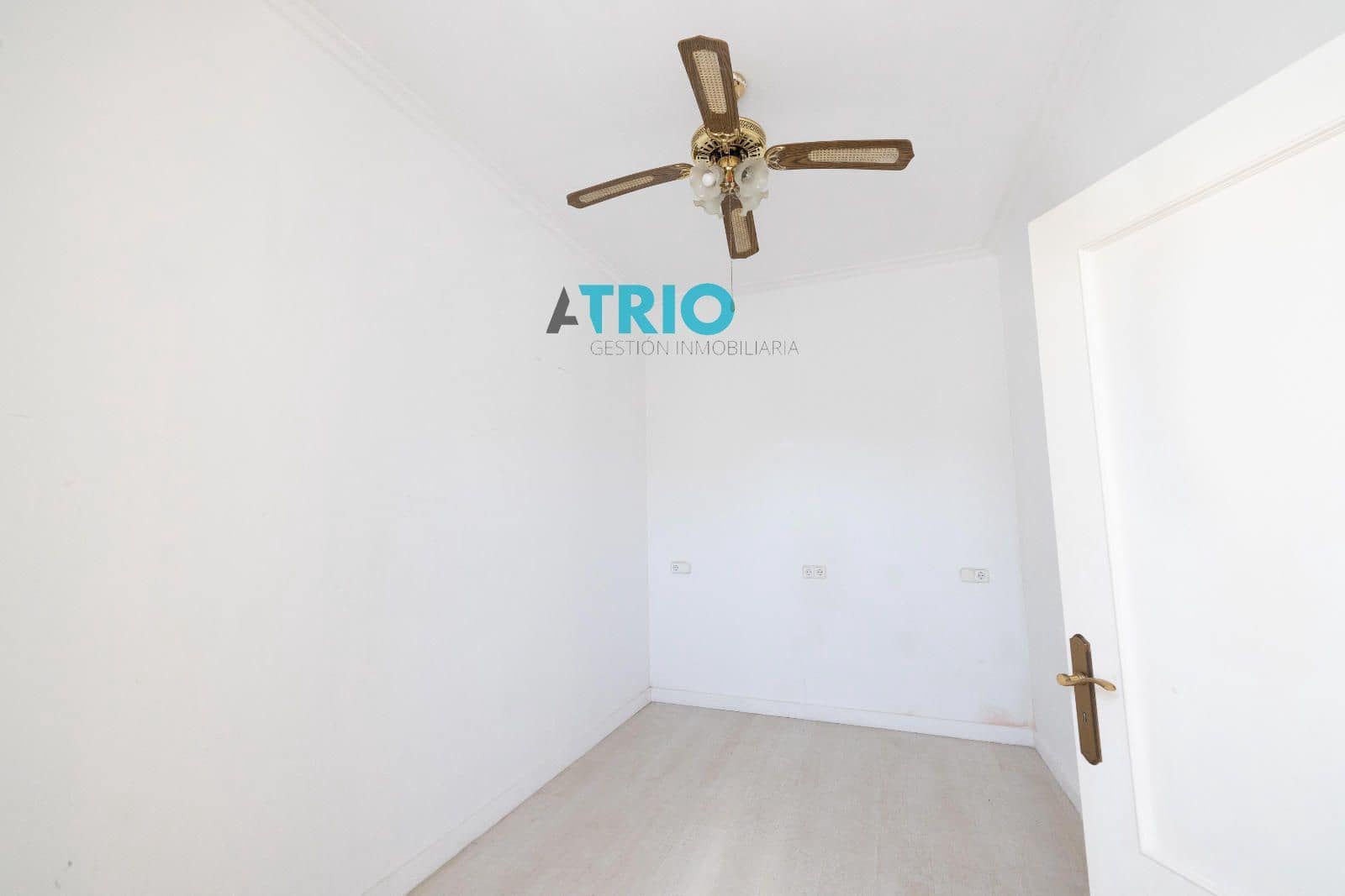 6 soverom Villa til salgs i Palma de Mallorca med svømmebasseng - € 850 000 (Ref: 9022654)