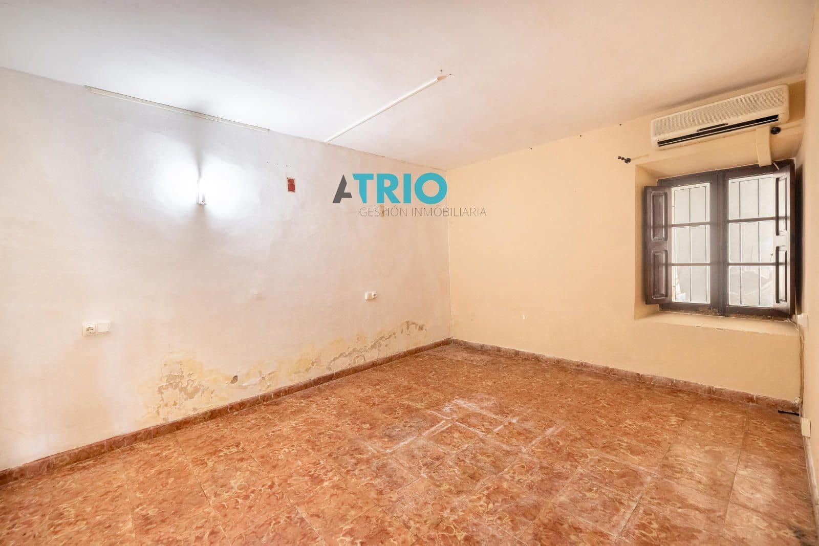 7 soveværelse Villa til salg i Palma de Mallorca med swimmingpool - € 860.000 (Ref: 9028984)