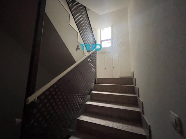 2 sypialnia Mieszkanie do wynajęcia w Miasto Burgos - 600 € (Ref: 9035863)