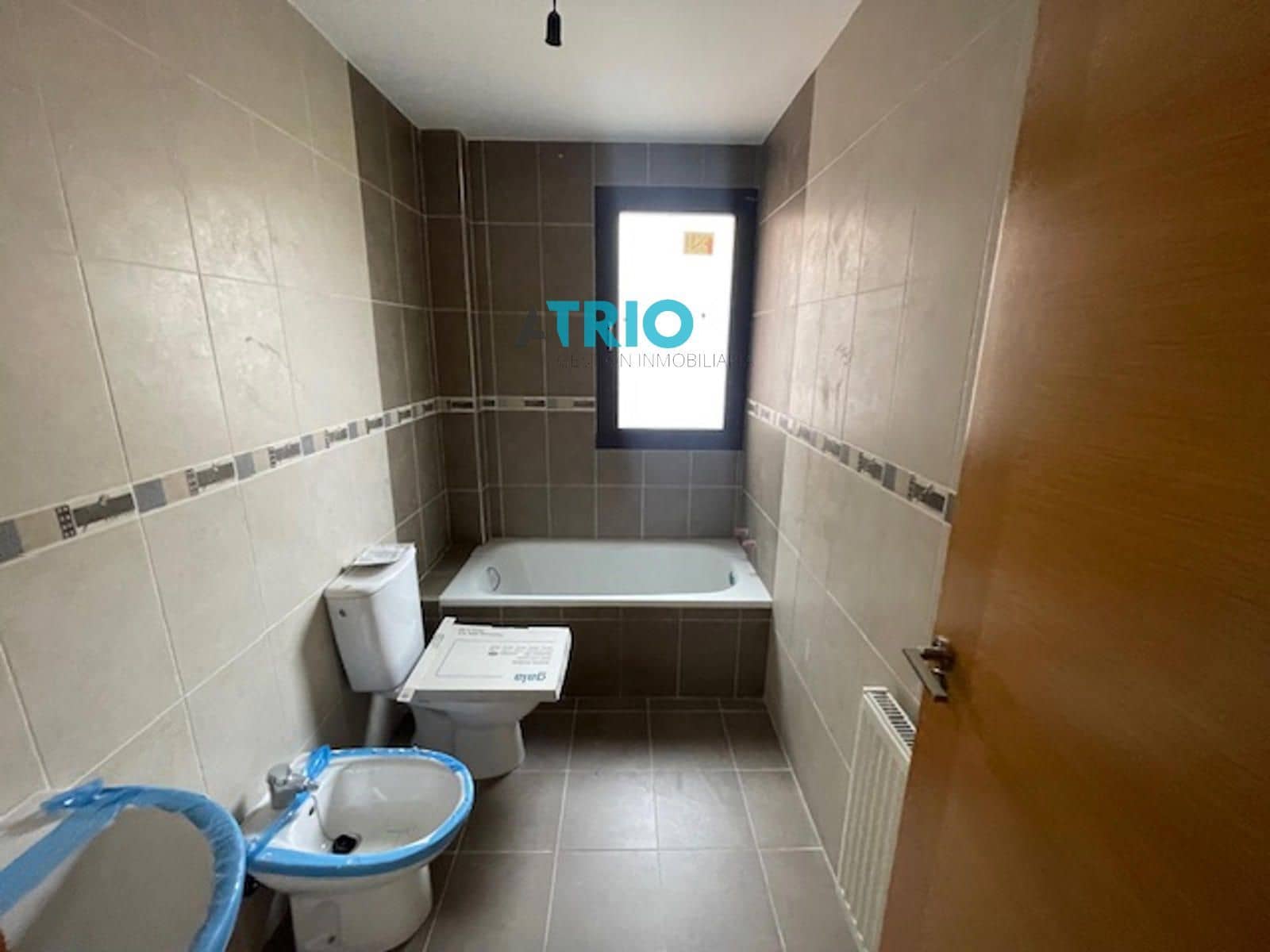 2 soveværelse Lejlighed til leje i Burgos by - € 750 (Ref: 9035865)