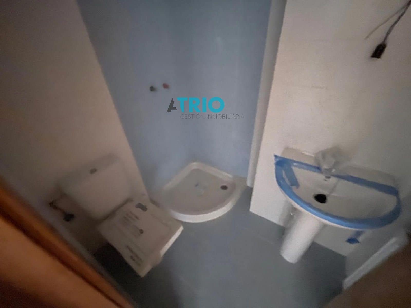 3 soveværelse Lejlighed til leje i Burgos by - € 850 (Ref: 9035866)