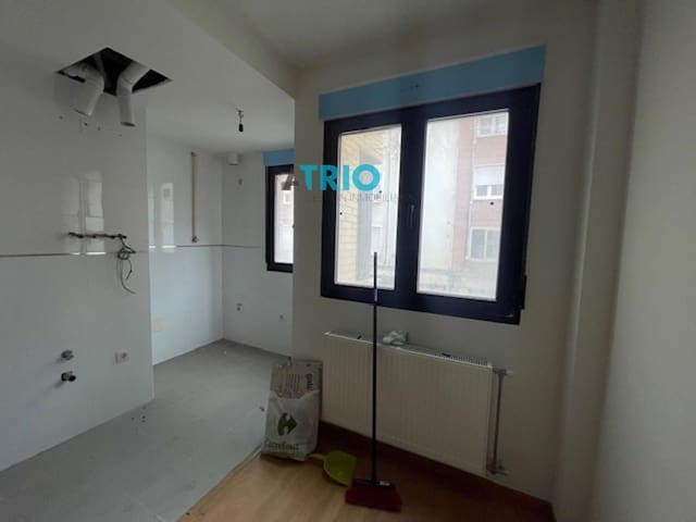 3 sypialnia Mieszkanie do wynajęcia w Miasto Burgos - 850 € (Ref: 9035866)