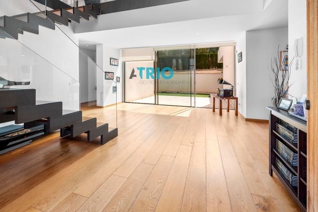 4 soveværelse Villa til salg i Cala Vinyes / Cala Vinyas / Cala Viñas, Calvià med swimmingpool garage - € 3.455.000 (Ref: 9061628)