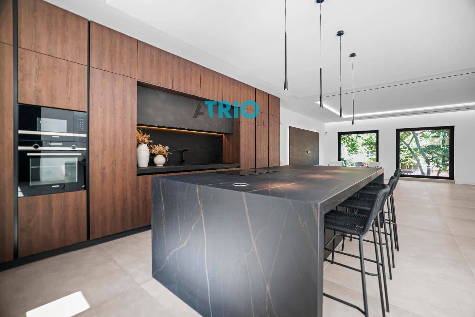 3 sypialnia Mieszkanie na sprzedaż w Palma de Mallorca z basenem garażem - 1 590 000 € (Ref: 9074386)