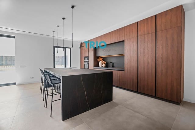 3 soveværelse Lejlighed til salg i El Mercat, Palma de Mallorca med swimmingpool garage - € 1.590.000 (Ref: 9074386)