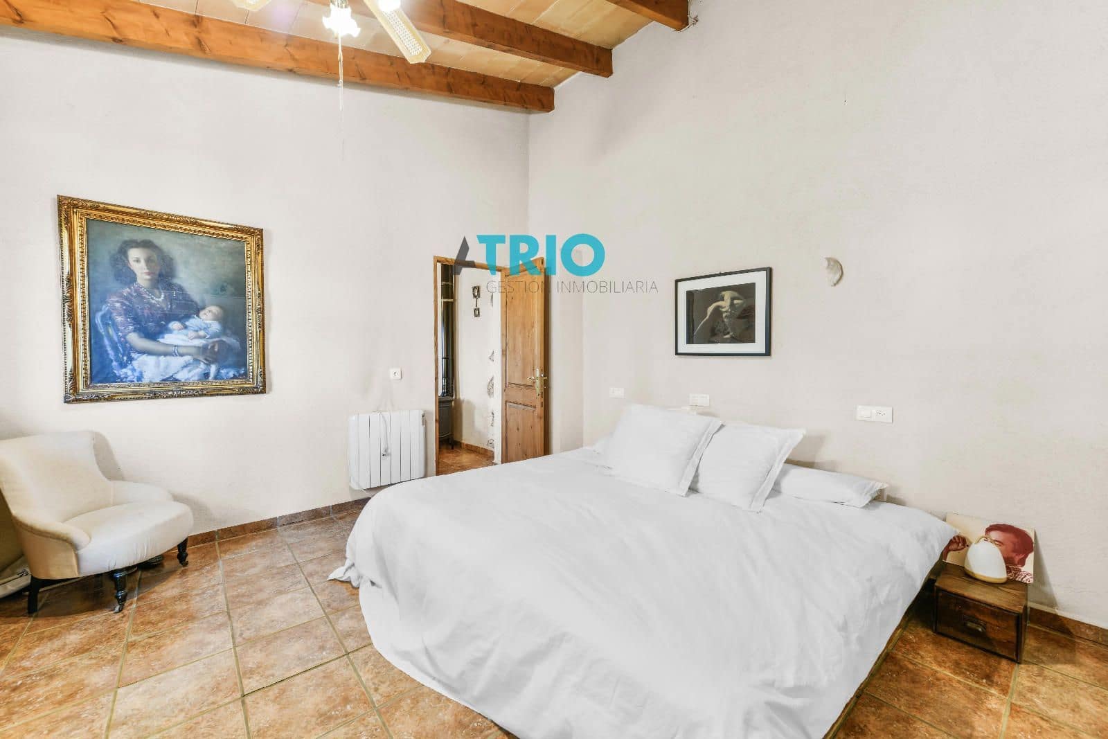 4 bedroom Villa for sale in Sencelles with pool - € 1,650,000 (Ref: 9103396)