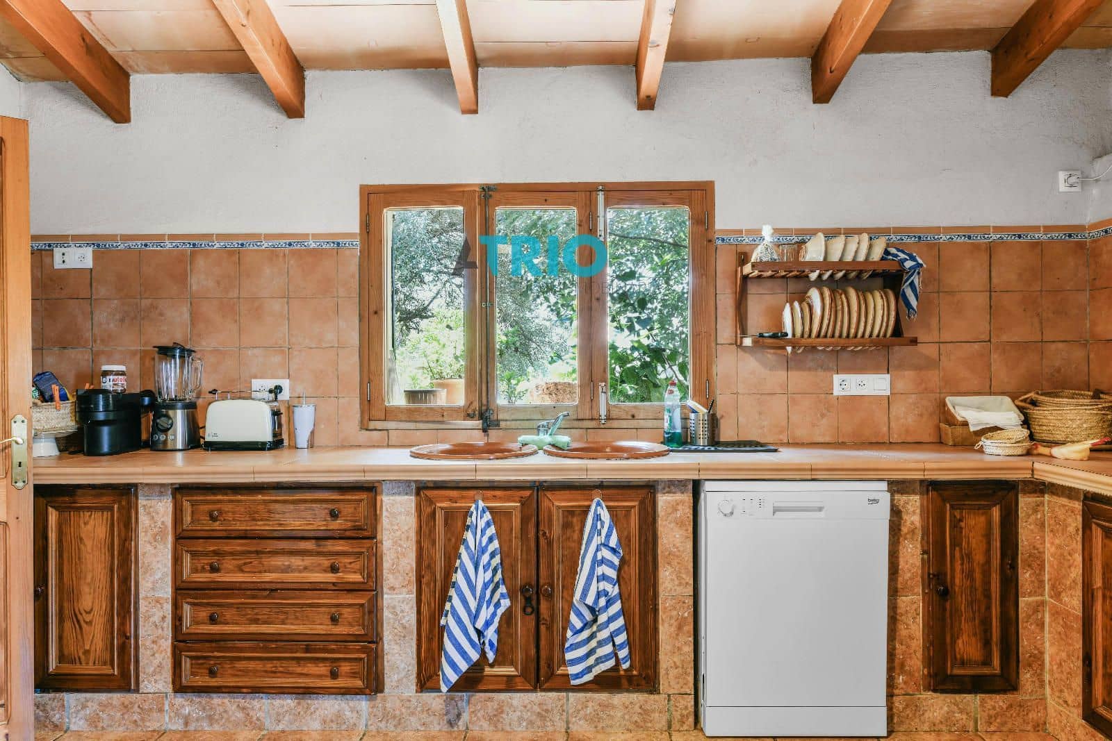 4 bedroom Villa for sale in Sencelles with pool - € 1,650,000 (Ref: 9103396)