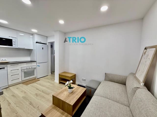 1 bedroom Flat for rent in Palma de Mallorca - € 1,200 (Ref: 9115446)