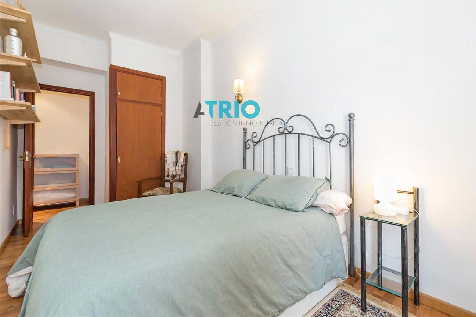 4 slaapkamer Flat te huur in Alaro - € 2.000 (Ref: 9128787)