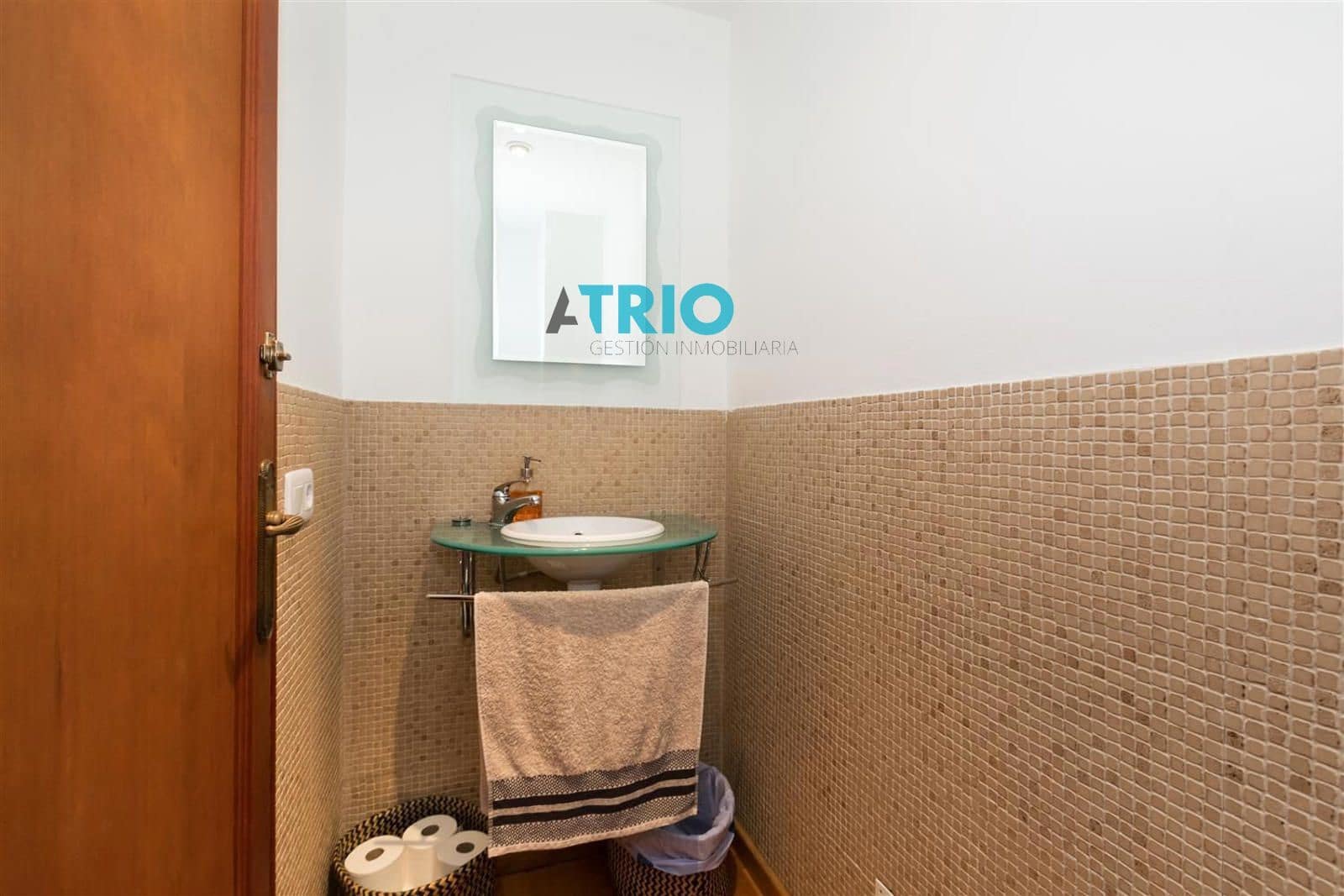 4 slaapkamer Flat te huur in Alaro - € 2.000 (Ref: 9128787)