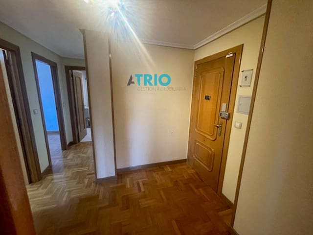 2 Zimmer Wohnung zu verkaufen in Burgos Stadt mit Garage - 169.000 € (Ref: 9128788)