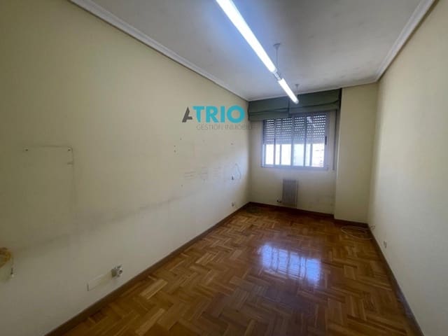 2 Zimmer Wohnung zu verkaufen in Burgos Stadt mit Garage - 169.000 € (Ref: 9128788)