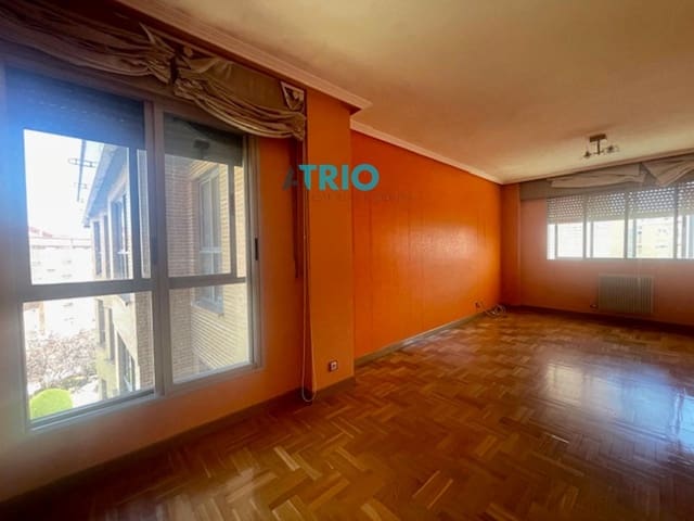 2 Zimmer Wohnung zu verkaufen in Burgos Stadt mit Garage - 169.000 € (Ref: 9128788)