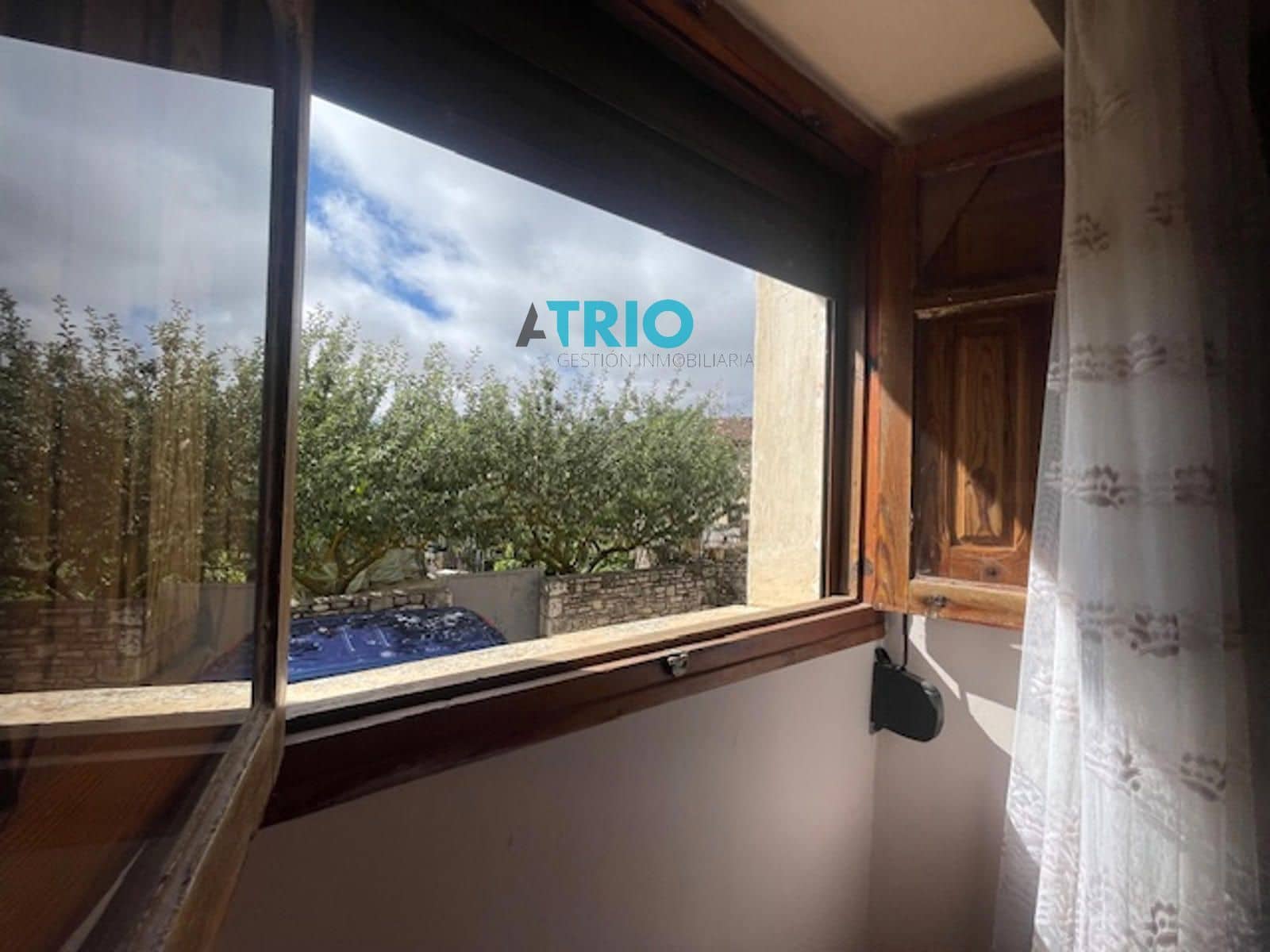 4 soveværelse Villa til salg i Burgos by - € 62.000 (Ref: 9131787)