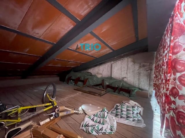 4 bedroom Villa for sale in Burgos city - € 62,000 (Ref: 9131787)