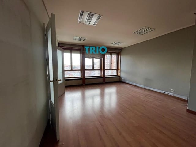 5 Zimmer Wohnung zu vermieten in Burgos Stadt - 1.595 € (Ref: 9142260)