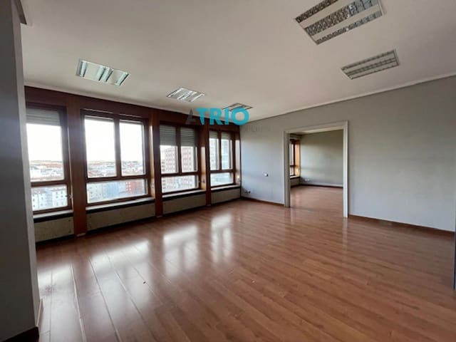 5 Zimmer Wohnung zu vermieten in Burgos Stadt - 1.595 € (Ref: 9142260)