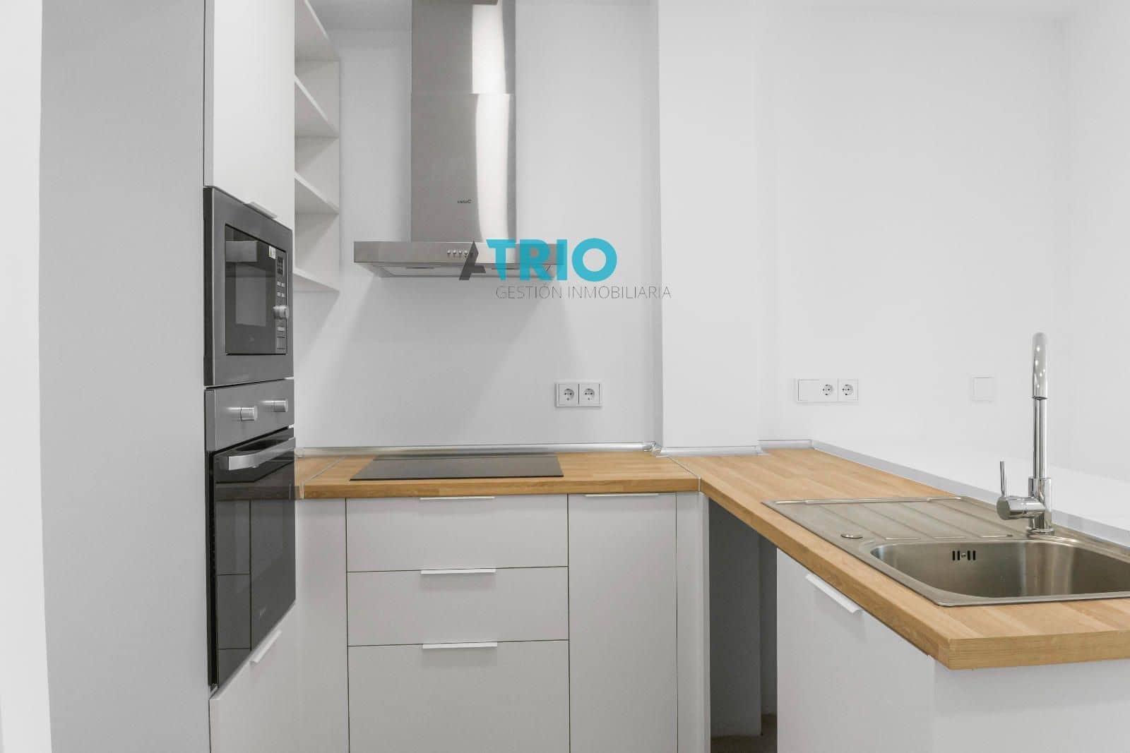 1 sypialnia Penthouse do wynajęcia w Palma de Mallorca - 1 500 € (Ref: 9144068)