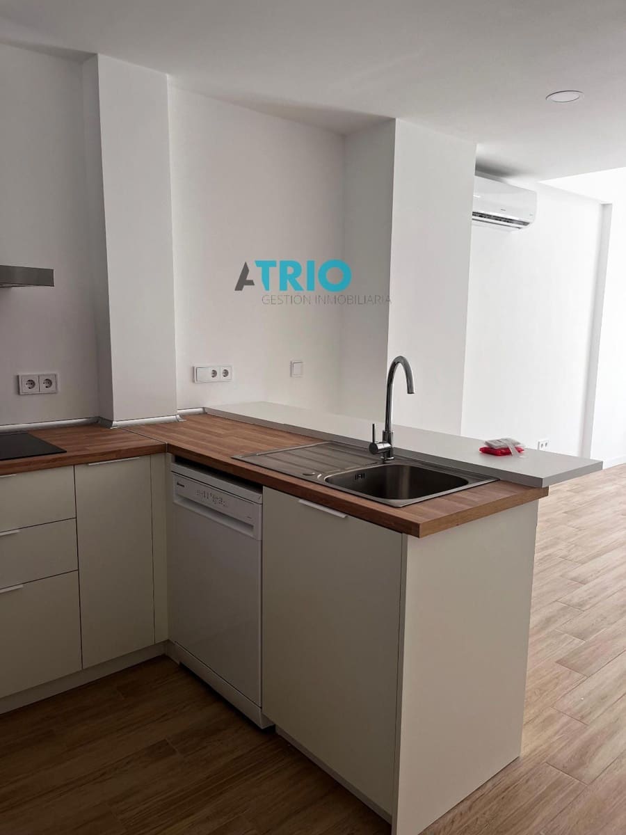 1 sypialnia Penthouse do wynajęcia w Palma de Mallorca - 1 500 € (Ref: 9144068)