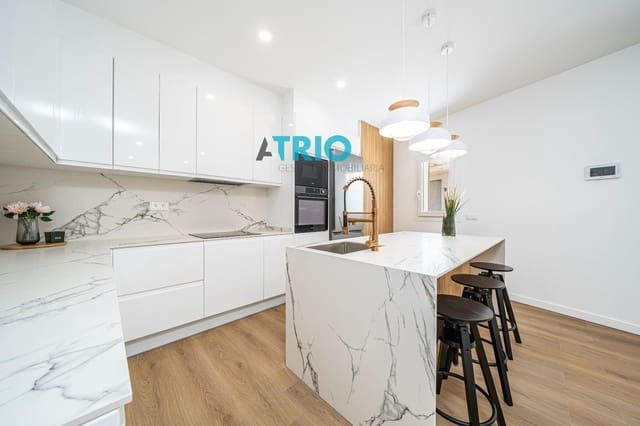 4 soveværelse Villa til salg i María de la Salud / María de la Salut med garage - € 545.000 (Ref: 9150456)