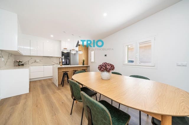 4 soveværelse Villa til salg i María de la Salud / María de la Salut med garage - € 545.000 (Ref: 9150456)