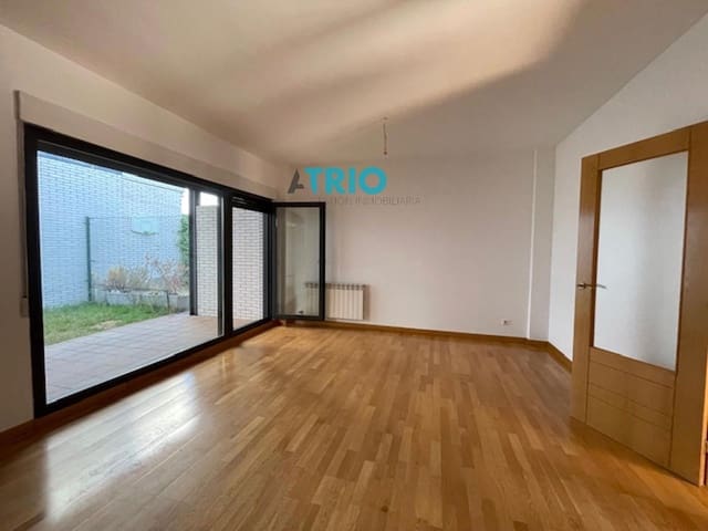 5 Zimmer Haus zu verkaufen in Burgos Stadt mit Garage - 355.000 € (Ref: 9160250)