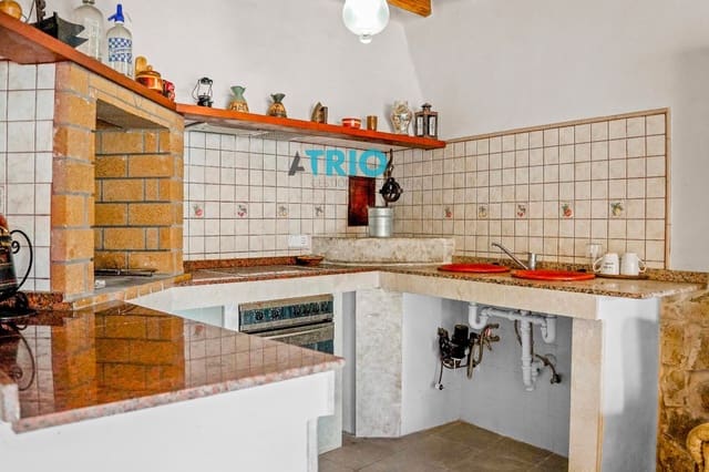 4 soveværelse Villa til salg i Caimari, Selva - € 695.000 (Ref: 9160490)