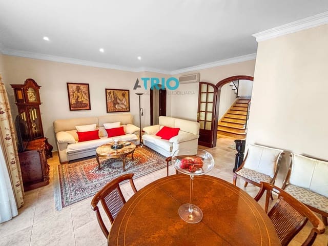 4 bedroom Villa for sale in Santanyí with garage - € 895,000 (Ref: 9161612)